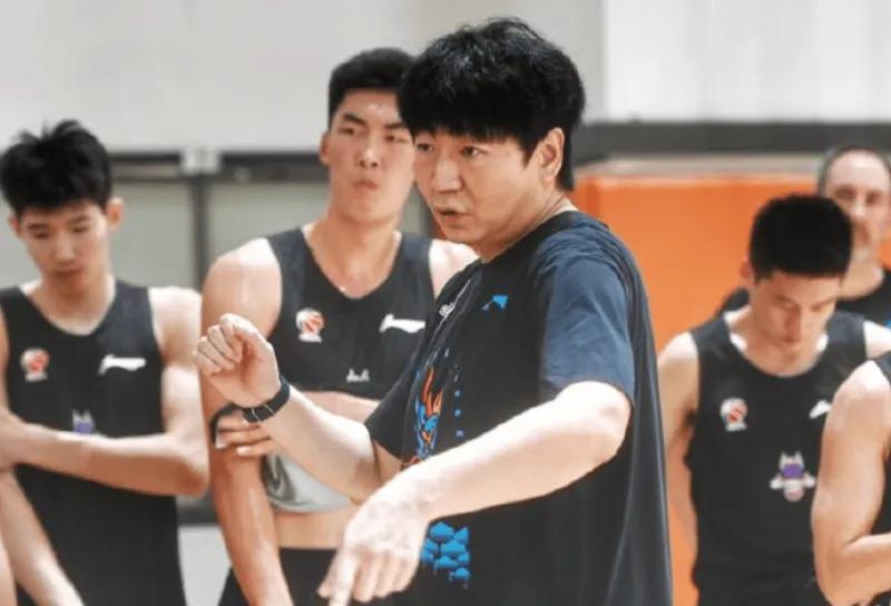 这批年轻球